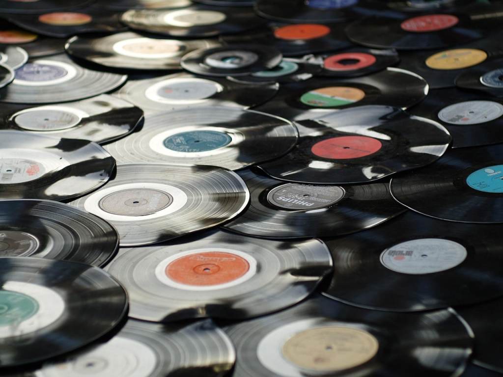 vinyl, retro, music, disc, record, play, sound, media, tune, technique, audio, track, album, vinyl, music, music, music, music, music